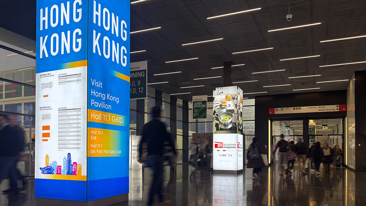 Illuminierte Säulenverkleidung