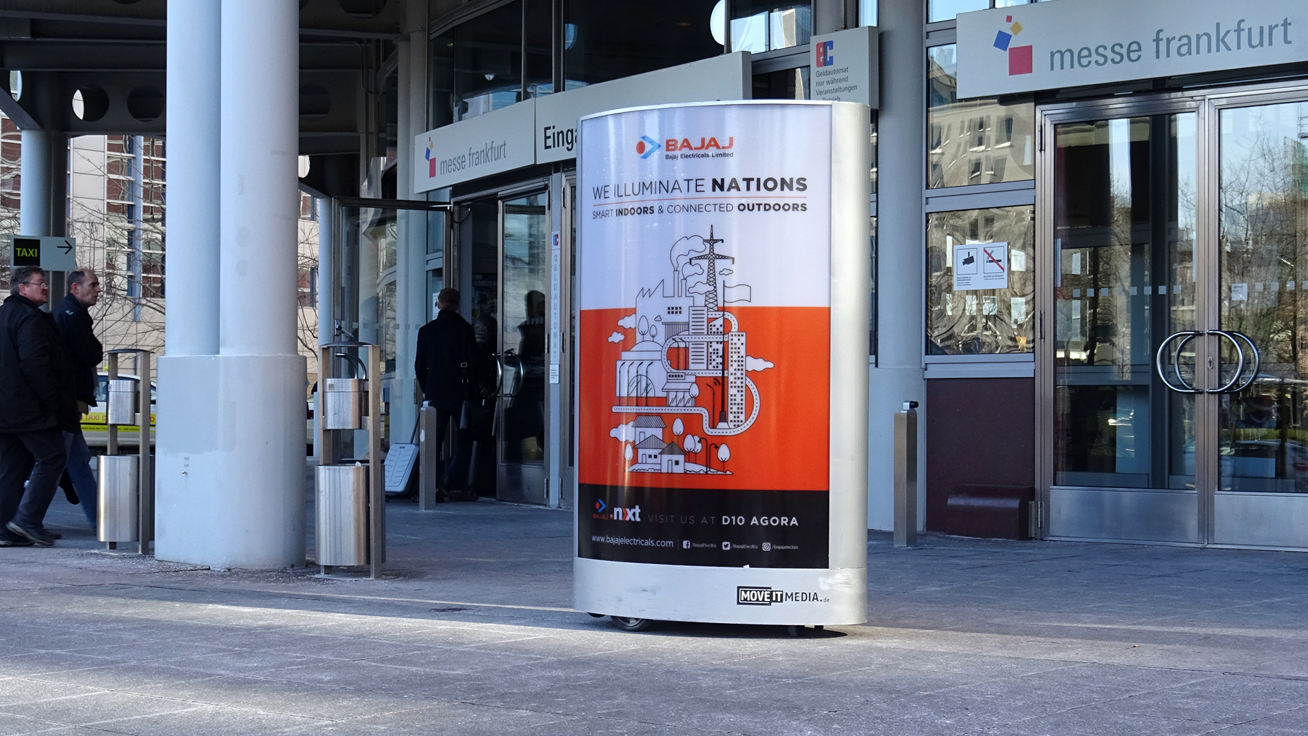 messefrankfurt-advertising-poster-mover
