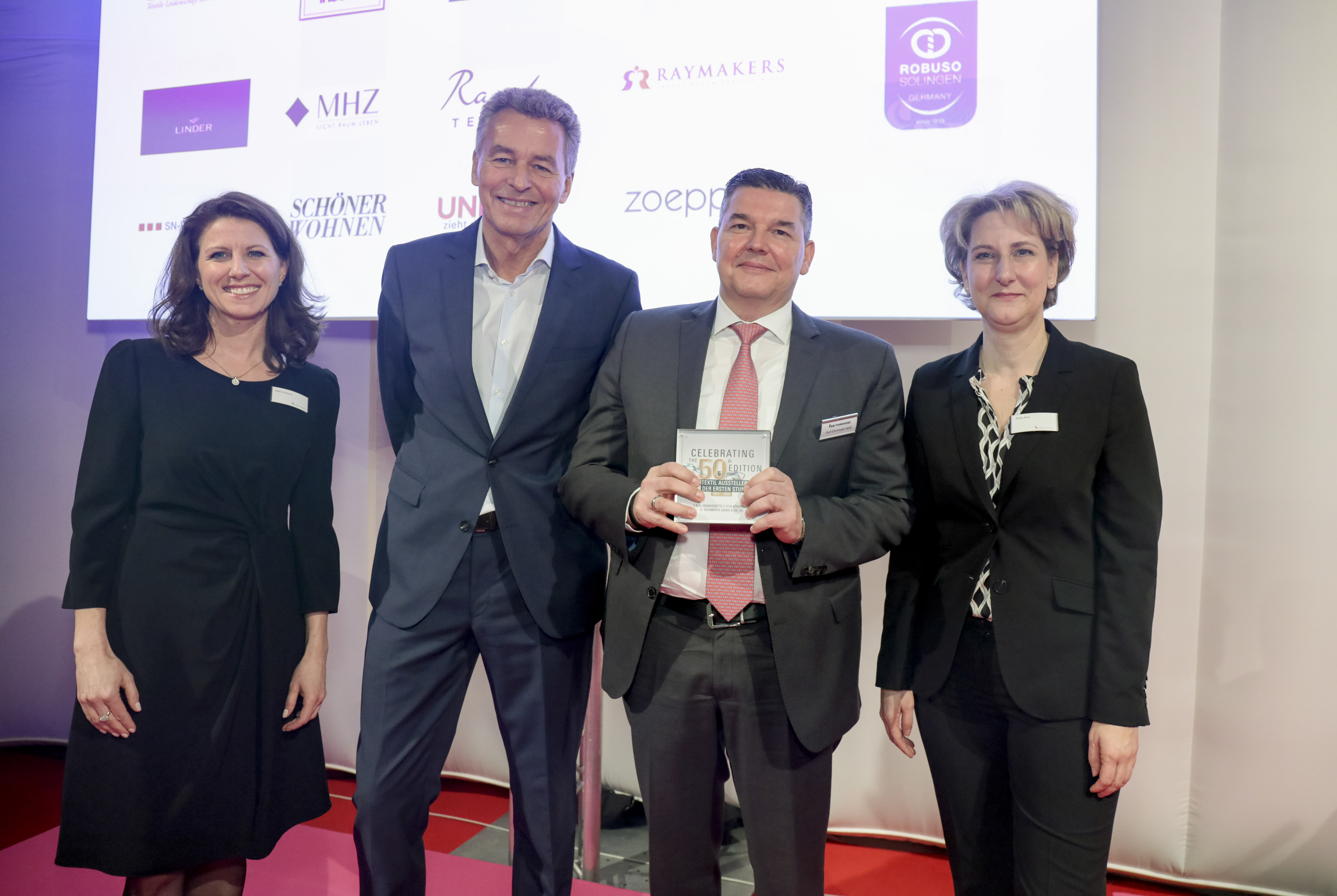 Awards ceremony for exhibitors from the very beginning / f.a.n. Frankenstolz Schlafkomfort H. Neumeyer GmbH & Co. KG