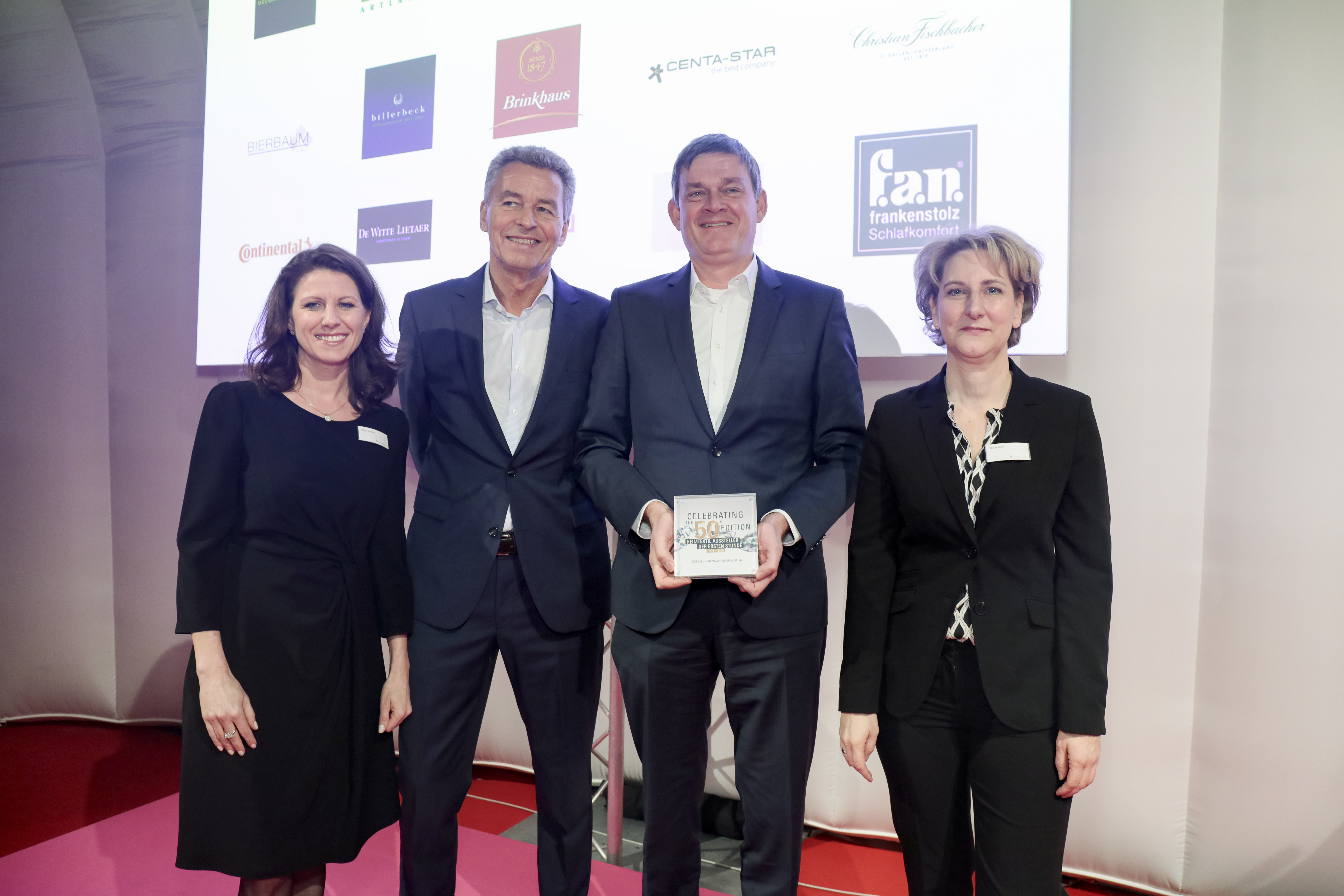 Awards ceremony for exhibitors from the very beginning / Stoeckel & Grimmler GmbH & Co. KG