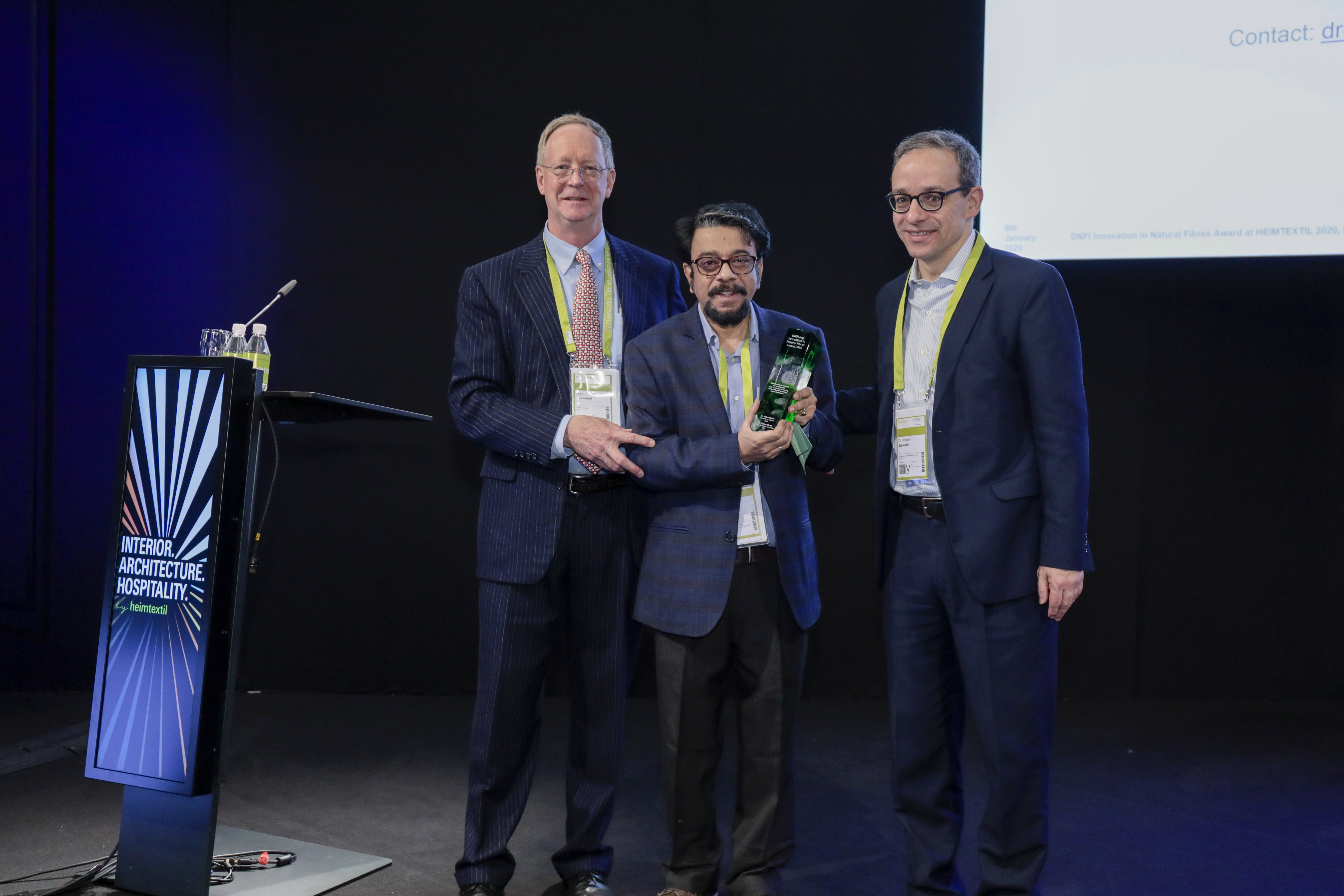 Award Ceremony: DNFI Innovation in Natural Fibres Award 2019 / Terry Townsend, Ph. Dr. Debasish Das, Dr. Christian Schindler